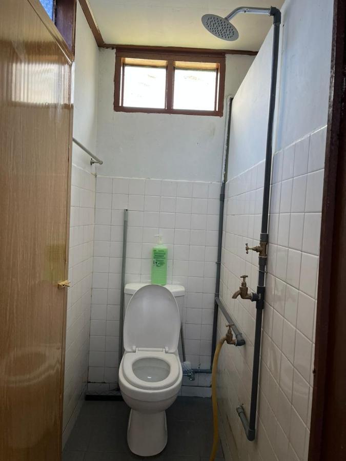 Lavender Homestay Desa Chendering 3 Bedrooms กัวลาตรังกานู ภายนอก รูปภาพ